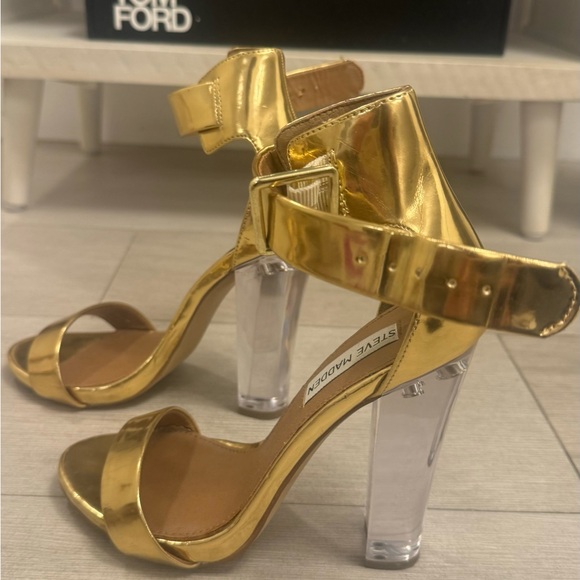 Steve Madden Metallic Gold Heels with Clear Block Heel - Picture 2 of 4